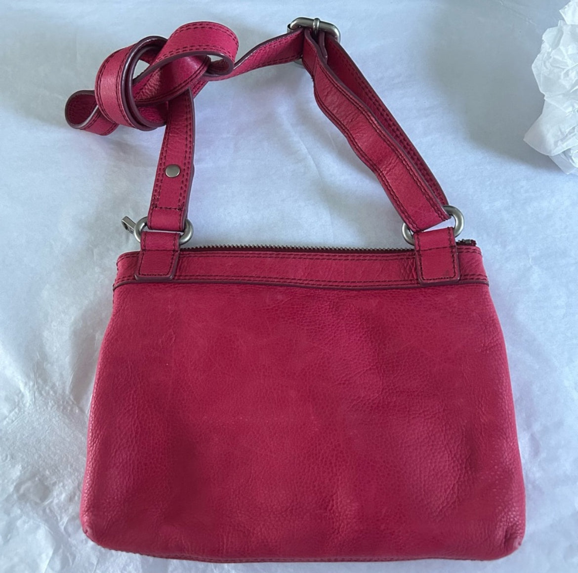 Fossil Marlow Hot Pink Leather Zip Top Crossbody Bag Purse