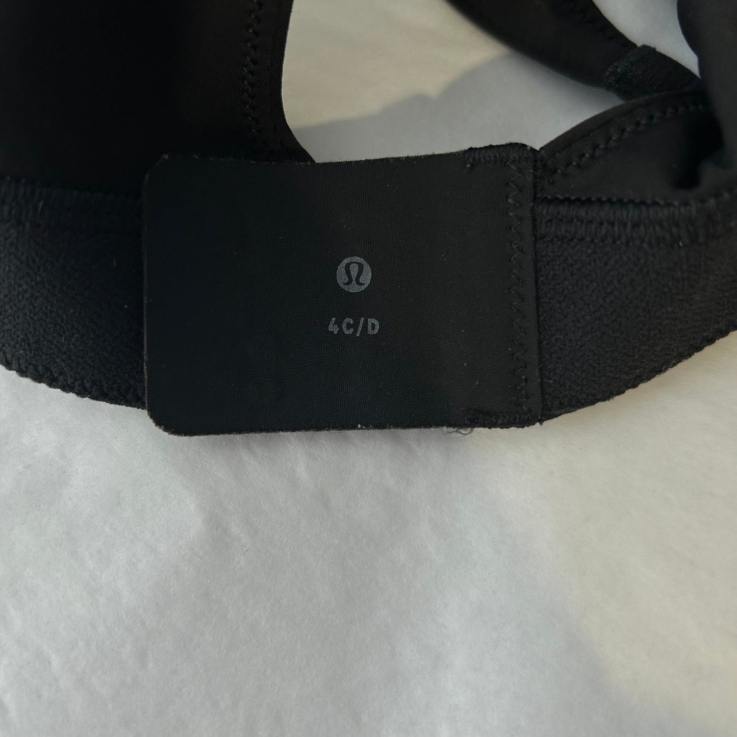 Lululemon In Alignment Straight-Strap Bra Size 4 C/D